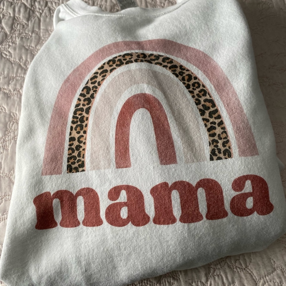 Mama Sweatshirt from Chic Soul